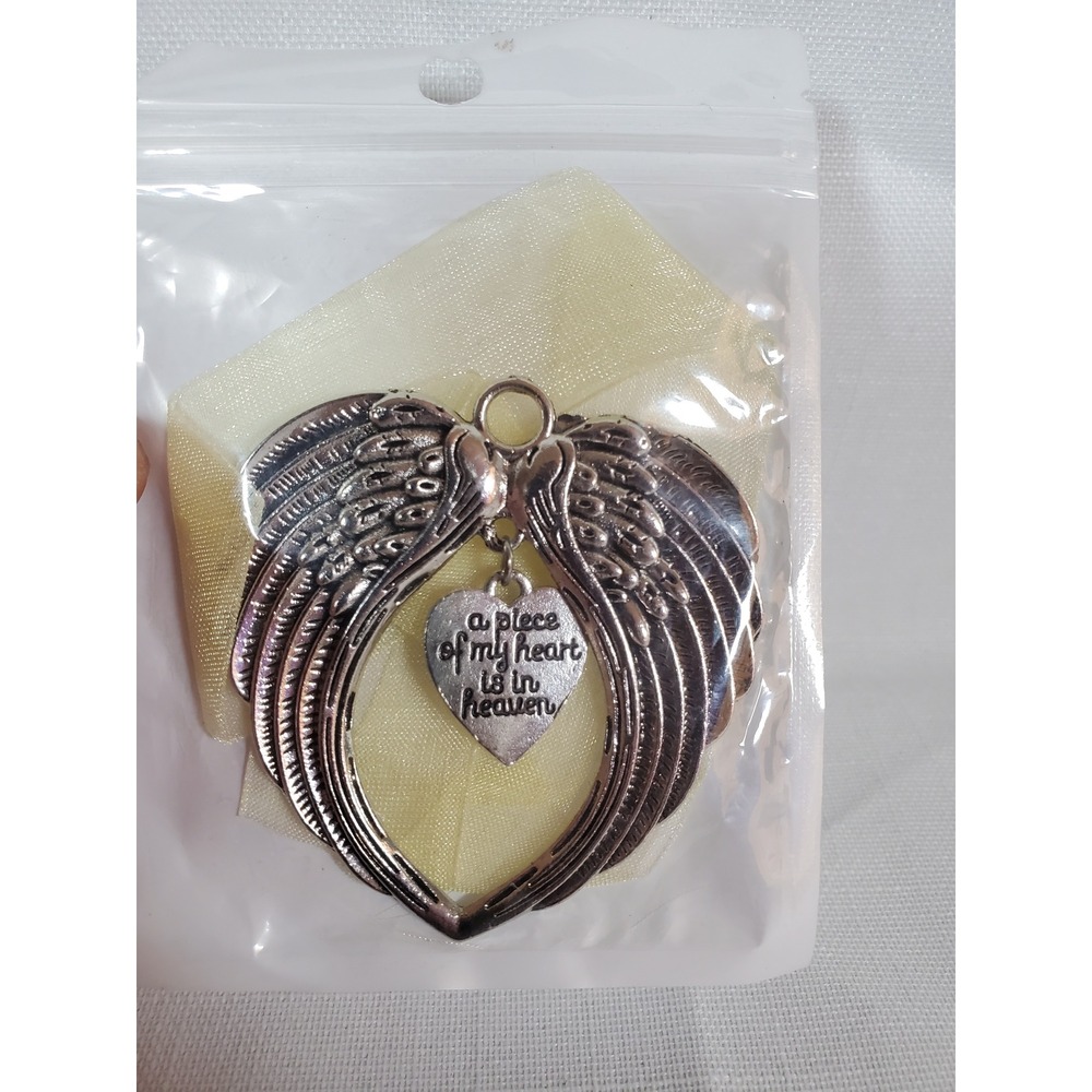 Memorial/Christmas Ornament "A Piece of My Heart is in Heaven" Angel Wings Gift